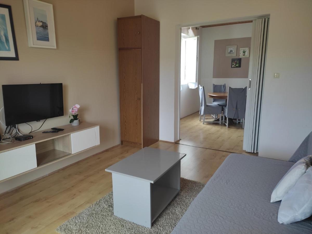 Apartman Arba 1 S Bazenom *